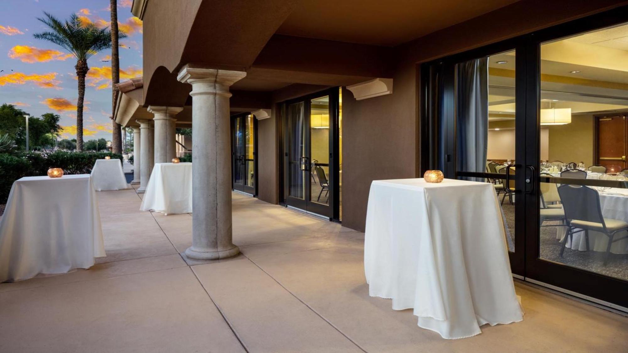 Holiday Inn Phoenix/Chandler By Ihg Exterior foto